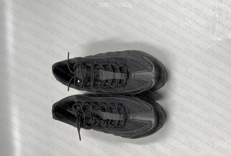 Nike Air Max 95 Triple Black