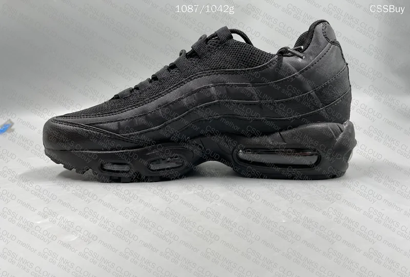 Nike Air Max 95 Triple Black 6