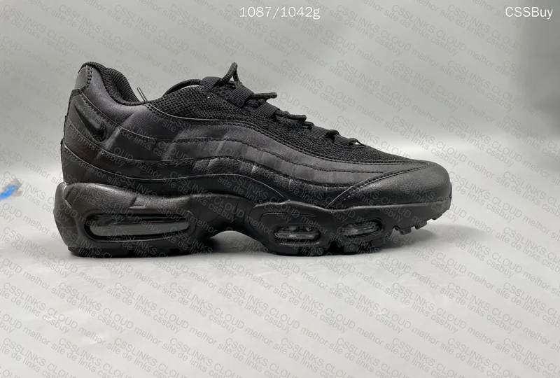 Nike Air Max 95 Triple Black 7