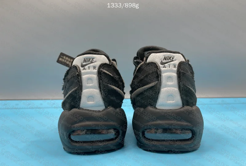 Nike Air Max 95 x Comme Des Garçons Black 3