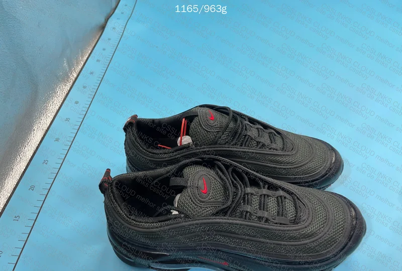 Nike Air Max 97 (Unreliable Seller)