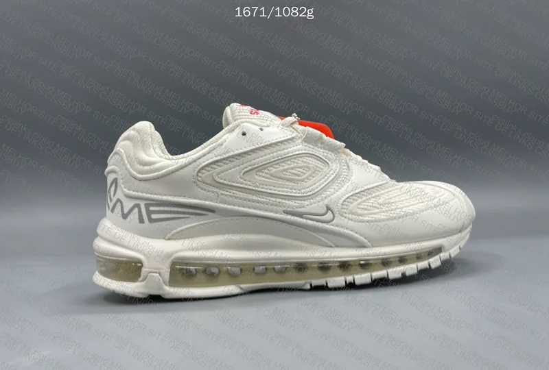 Nike Air Max 98 x Supreme 4