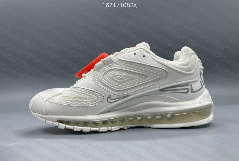 Nike Air Max 98 x Supreme 8