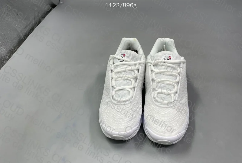 Nike Air Max DN 10