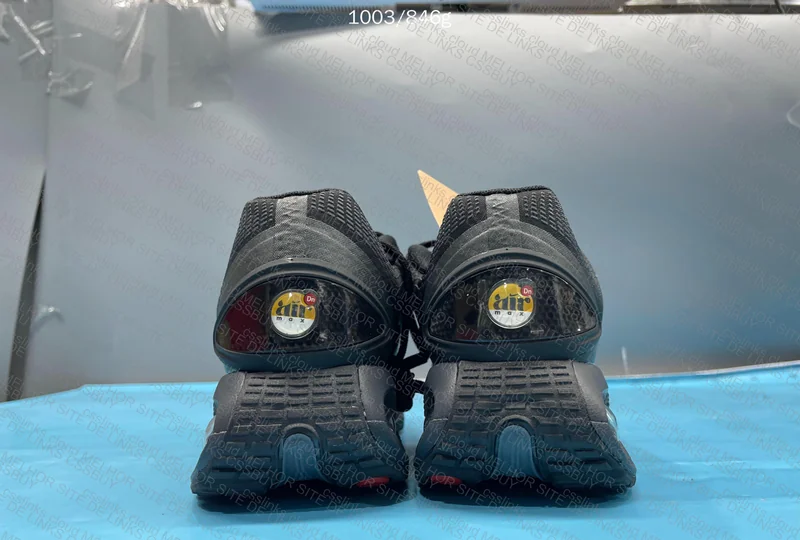 Nike Air Max DN 8