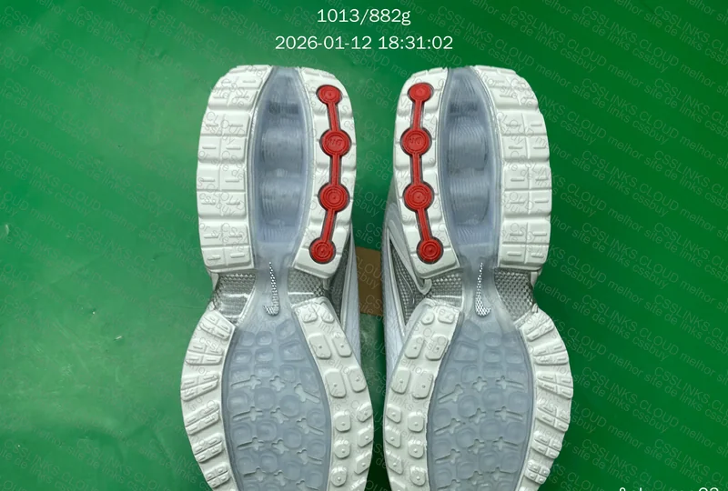 NIKE Air Max DN Branco/Cinza 6