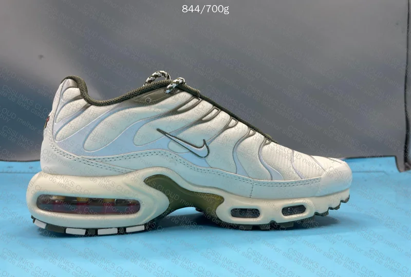 Nike Air Max Plus 4