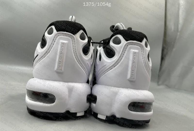 Nike Air Max Plus Drift 6