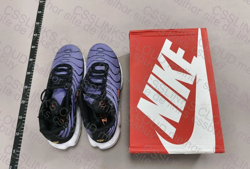 Nike Air Max Plus Purple