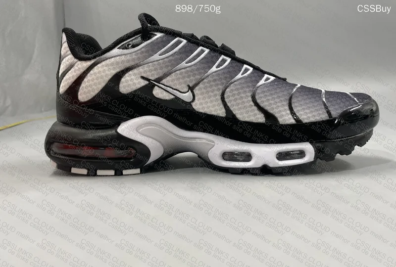 Nike Air Max Plus TN (Black Silver White) 8