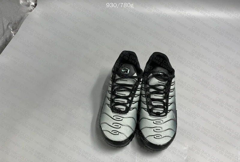 Nike Air Max Plus TN - CW Particle Vapor - Putian 2