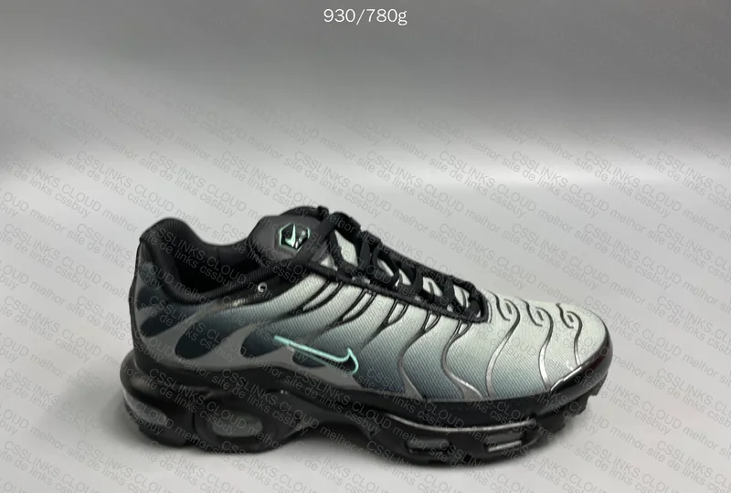 Nike Air Max Plus TN - CW Particle Vapor - Putian 4