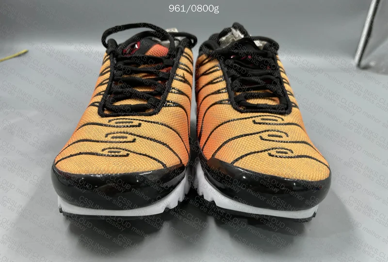 Nike Air Max Plus TN “Pimento” 2
