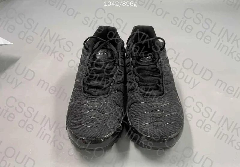 nike air max plus tn triple black / all black 5
