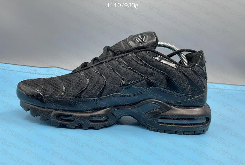 Nike Air Max Plus Triple Black (WWTOP) 4