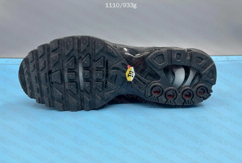 Nike Air Max Plus Triple Black (WWTOP) 8