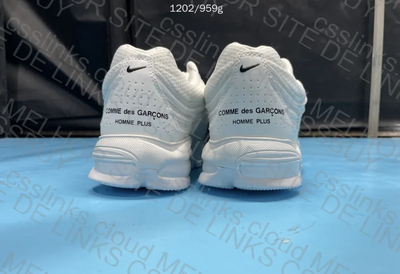 Nike Air Max TL X Comme des Garsons 2