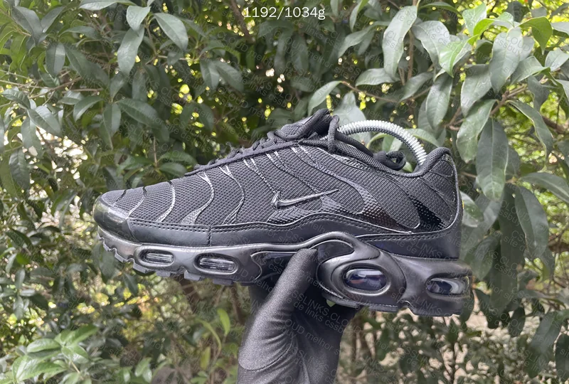 NIKE AIR MAX TN 3