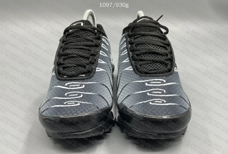 Nike Air Max TN 4