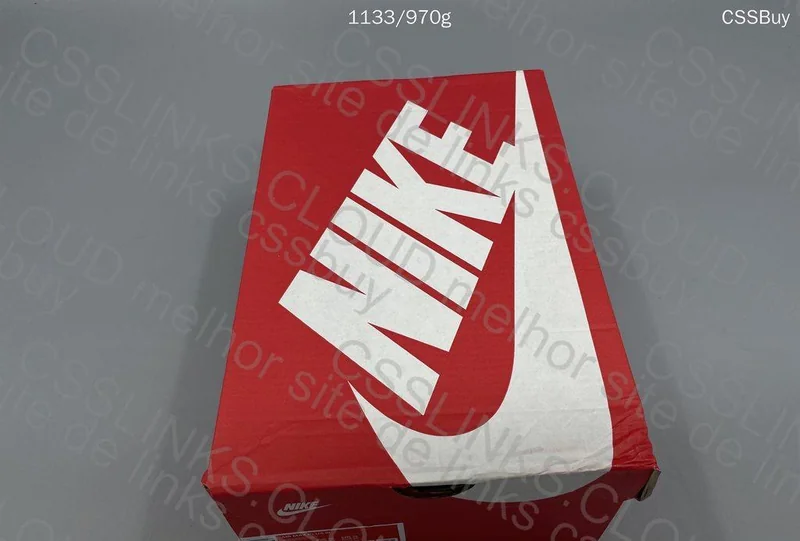 Nike Air Max TN Plus 3 UMKAO 4