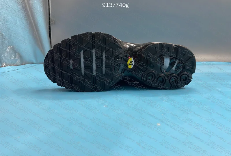 Nike Air Max Tn Plus All black 9