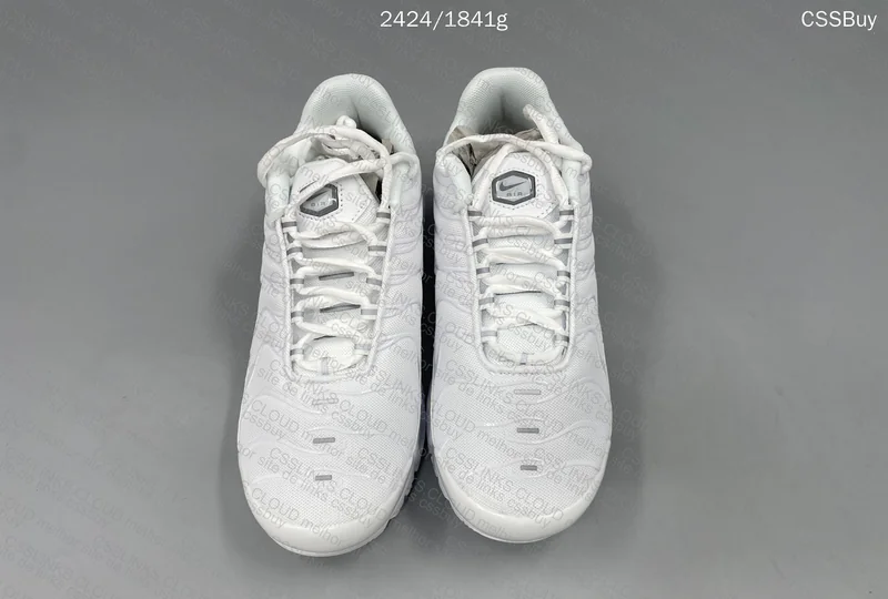Nike Air Max TN Plus - LJR