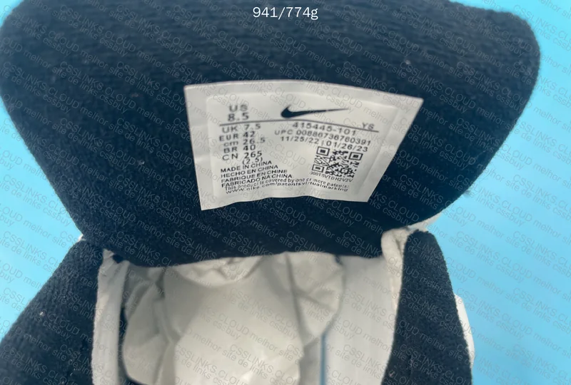 Nike Air Monarch IV RL? Flaw on Toe 10