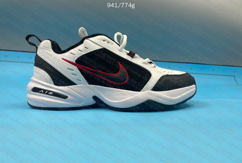 Nike Air Monarch IV RL? Flaw on Toe 5