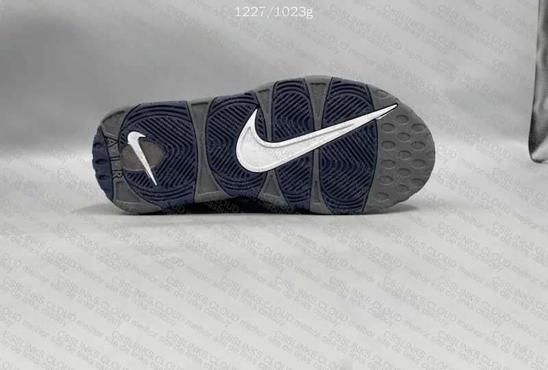 Nike air more uptempo 6