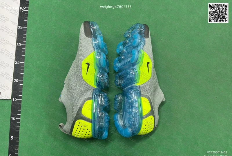 Nike Air VaporMax Flyknit 2 4