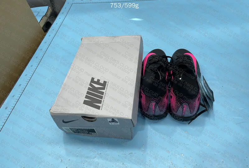 Nike Air Zoom Mercurial Superfly 10 ACADEMY TF (Video + Measurements) 5