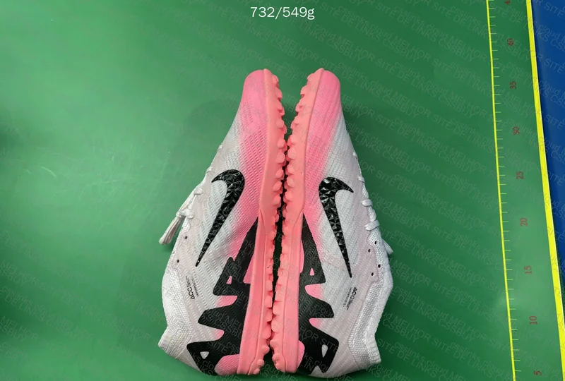Nike Air Zoom Mercurial Vapor XV Pro TF 3