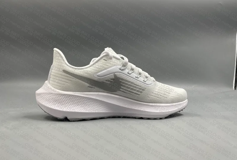 Nike Air Zoom Pegasus 9