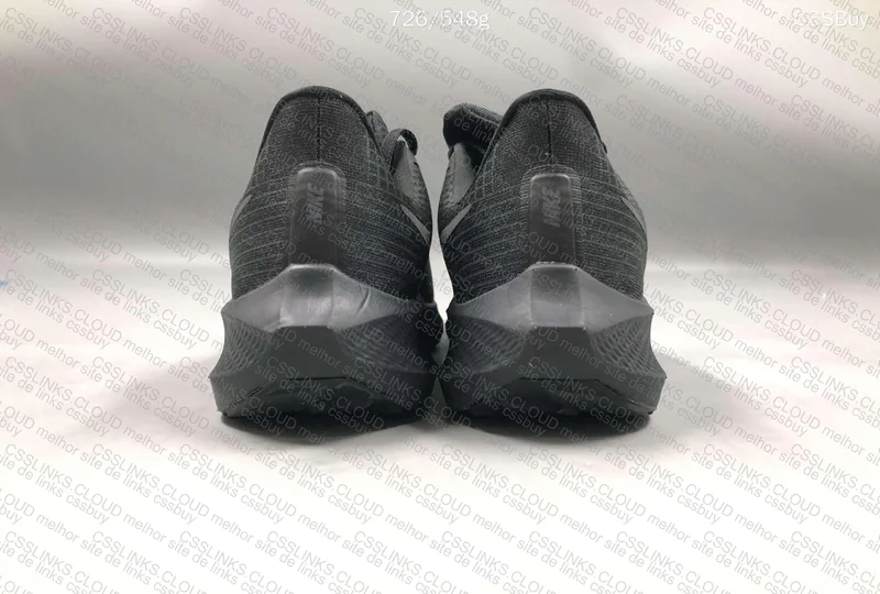 Nike Air Zoom Pegasus 39 Barely Black 4