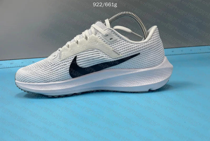 Nike Air Zoom Pegasus 40 White 5