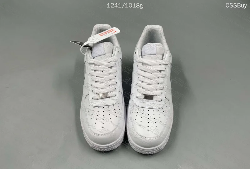 Nike AirForce 1 - AF1 2
