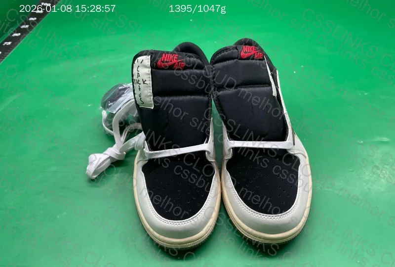 Nike AirJordan Low x Travis Scott 5