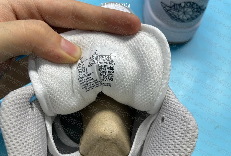 Nike AJ1 Low 2
