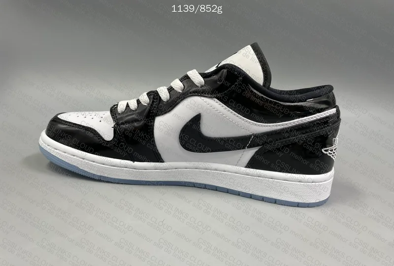 Nike AJ1 Low "Concord" 3
