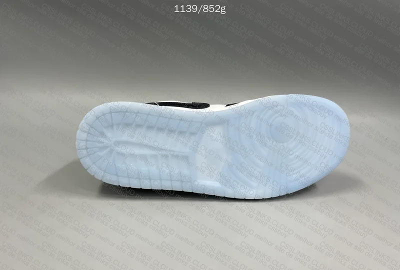 Nike AJ1 Low "Concord" 5