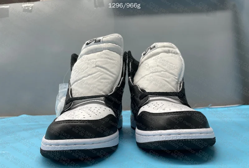 NIke AJ1 Panda Blind Box 5