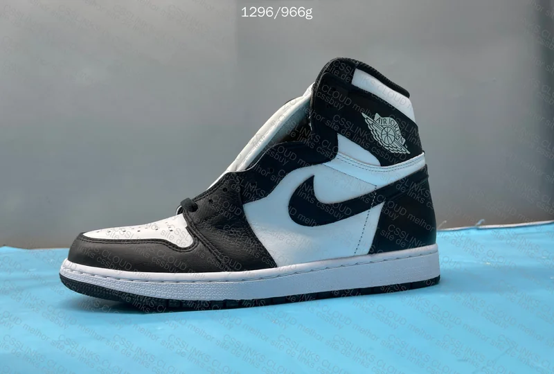 NIke AJ1 Panda Blind Box 6