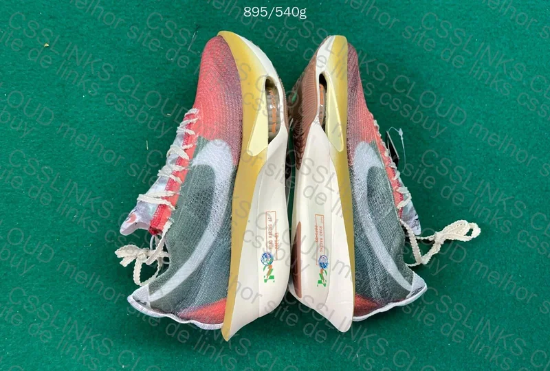 Nike Alphafly 3 The Sting 9