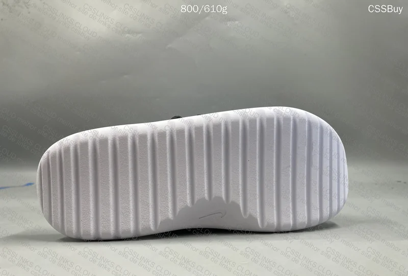 Nike asuna slide 2