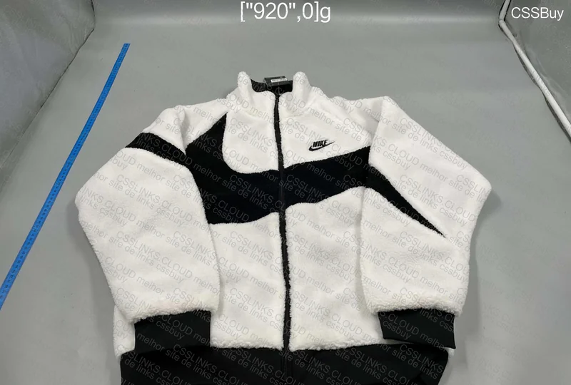 Nike Big Swoosh Reversible Jacket 3