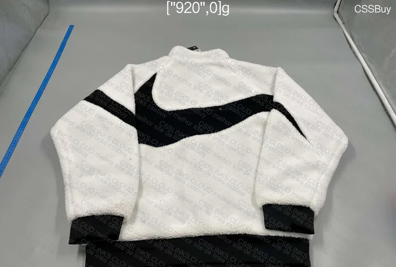 Nike Big Swoosh Reversible Jacket 4