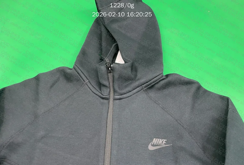 Nike Black Tech Fleece (Conjunto) 8