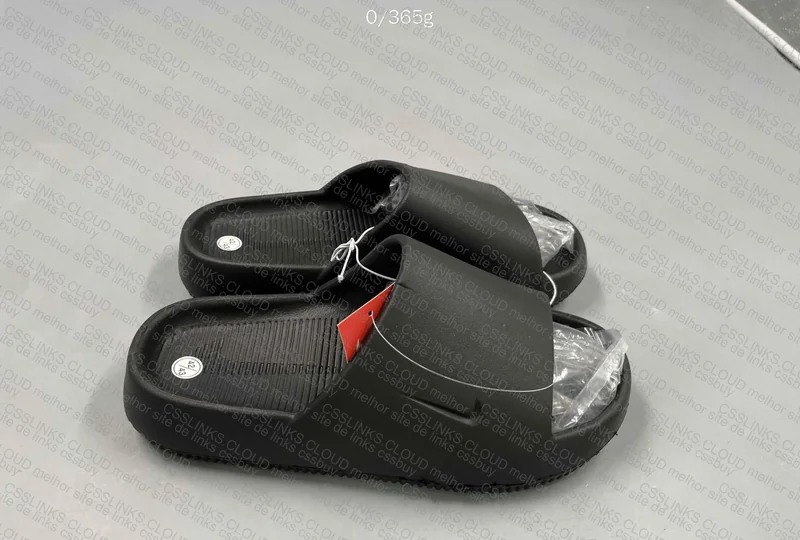 Nike Calm Slide