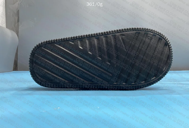 Nike Calm Slide 4