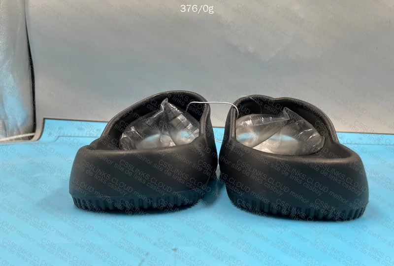 Nike Calm Slide - Black / Help 3